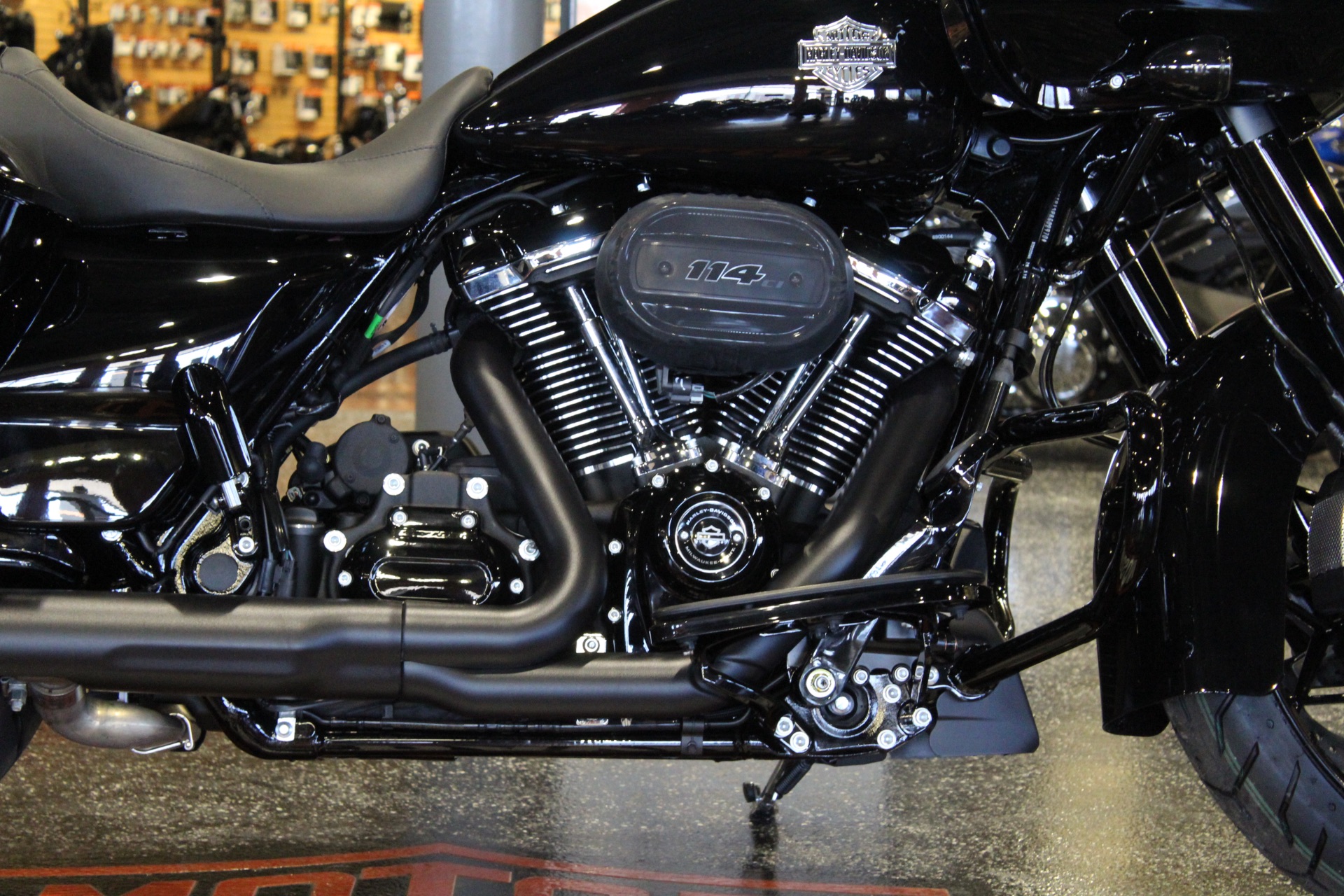 2023 Harley-Davidson Road Glide® Special in Mount Vernon, Illinois - Photo 2