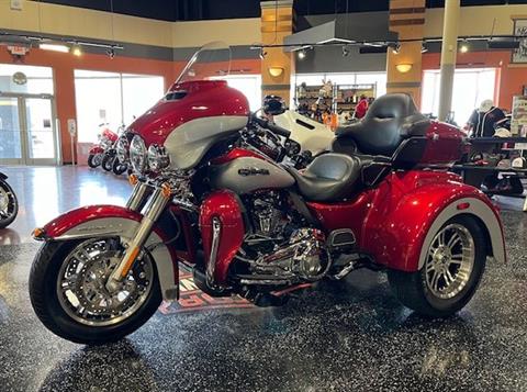 2019 Harley-Davidson Tri-Glide Ultra in Mount Vernon, Illinois - Photo 2