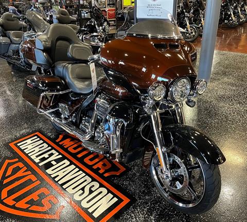 2019 Harley-Davidson CVO LIMITED in Mount Vernon, Illinois - Photo 3