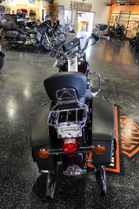 2006 Harley-Davidson Road King® Classic in Mount Vernon, Illinois - Photo 3