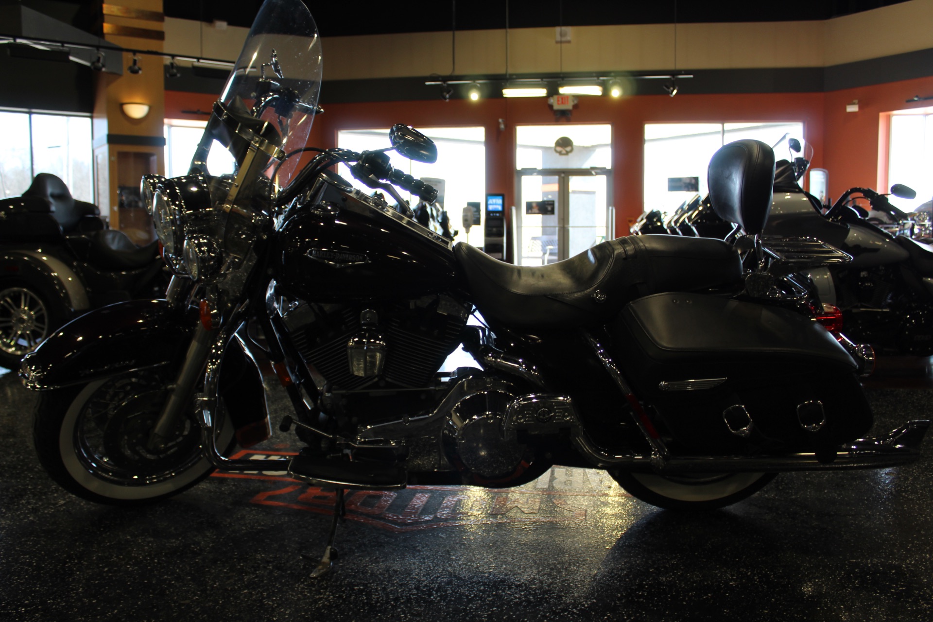 2006 Harley-Davidson Road King® Classic in Mount Vernon, Illinois - Photo 4