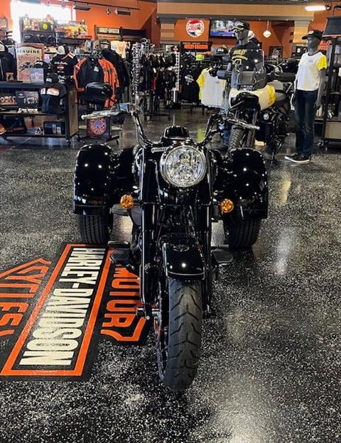 2023 Harley-Davidson FREEWHEELER in Mount Vernon, Illinois - Photo 3