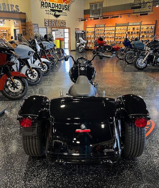 2023 Harley-Davidson FREEWHEELER in Mount Vernon, Illinois - Photo 4