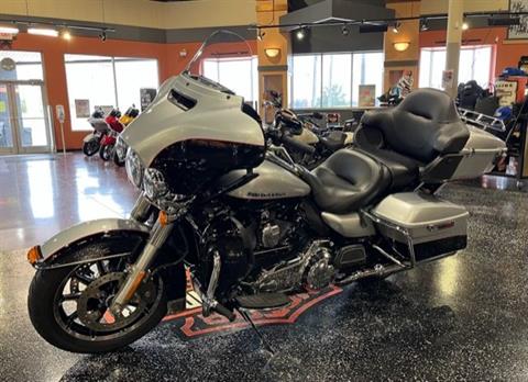 2015 Harley-Davidson Ultra Limited Low in Mount Vernon, Illinois - Photo 3