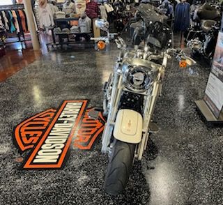 2018 Harley-Davidson FATBOY in Mount Vernon, Illinois - Photo 4