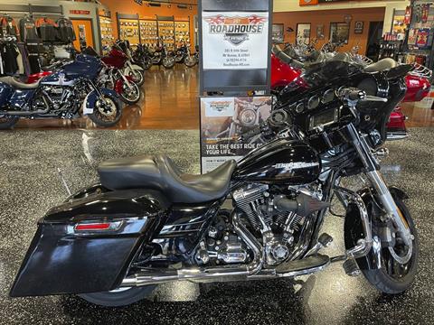 2016 Harley-Davidson Street Glide® Special in Mount Vernon, Illinois - Photo 1