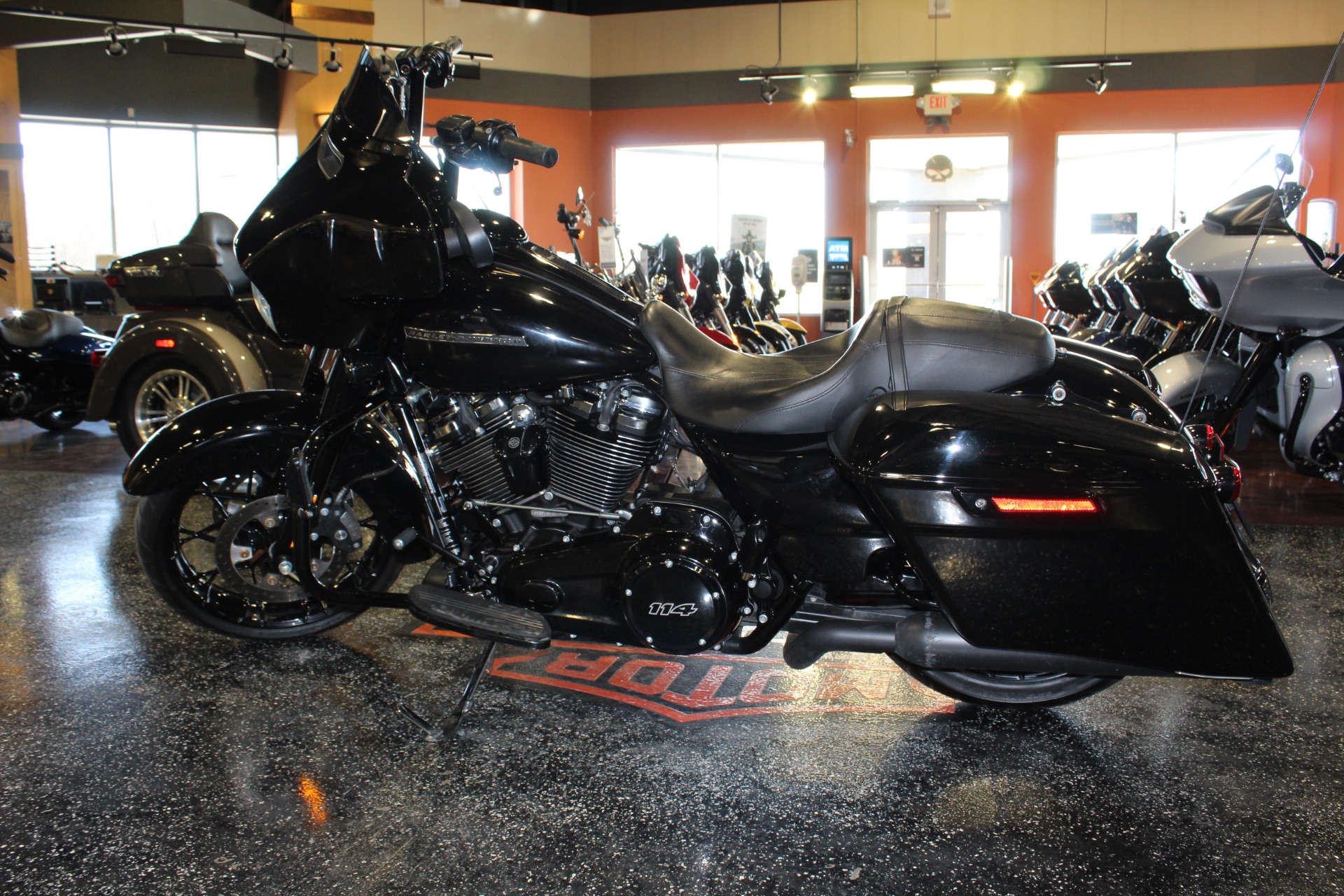 2020 Harley-Davidson Street Glide® Special in Mount Vernon, Illinois - Photo 4