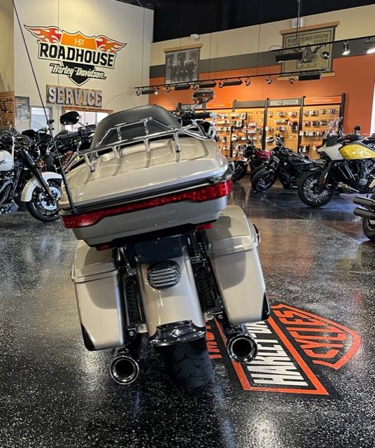 2018 Harley-Davidson Ultra Limited in Mount Vernon, Illinois - Photo 4