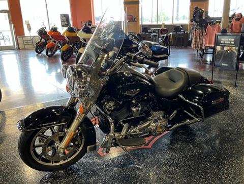 2018 Harley-Davidson Road King in Mount Vernon, Illinois - Photo 2