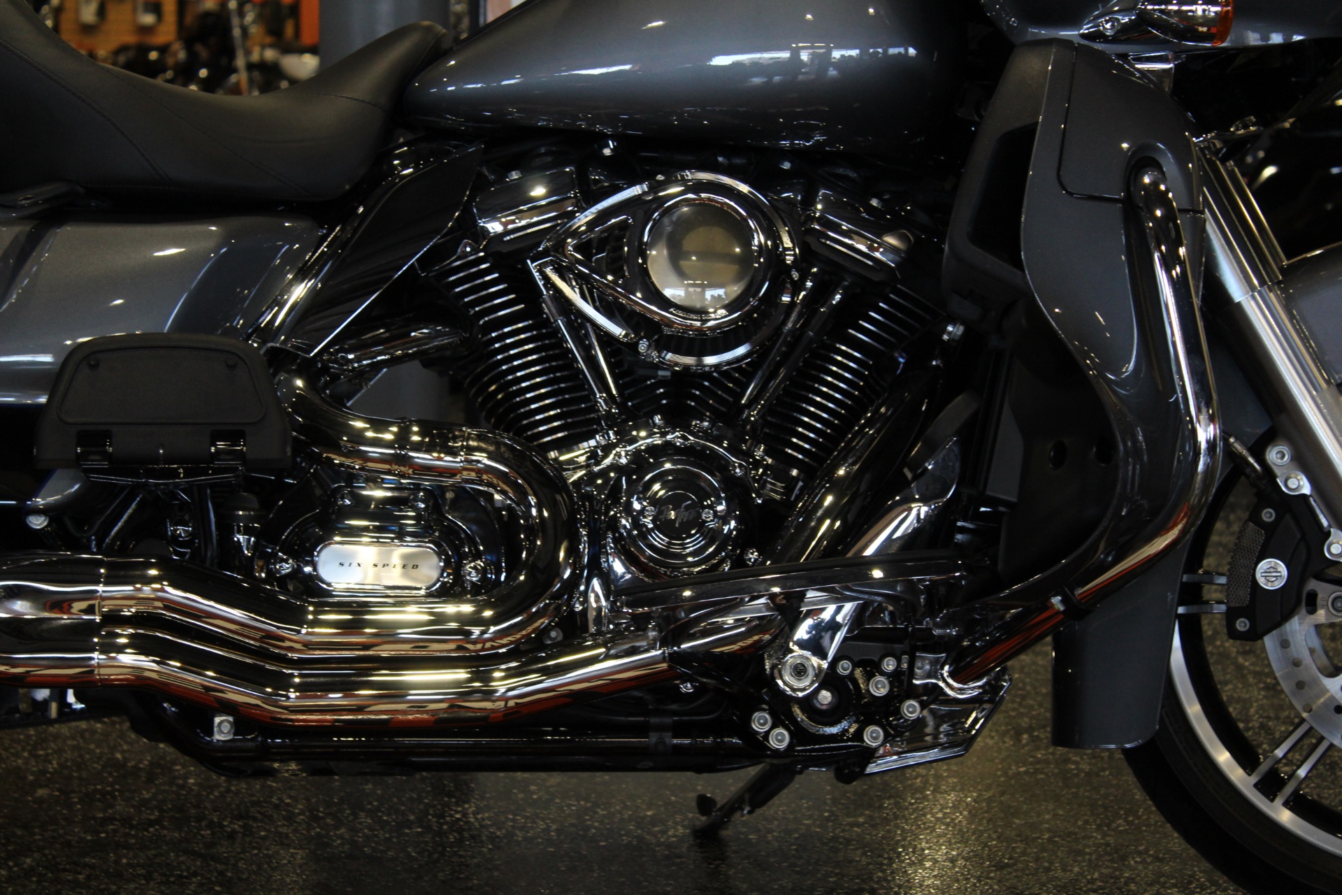 2022 Harley-Davidson Road Glide® Limited in Mount Vernon, Illinois - Photo 2