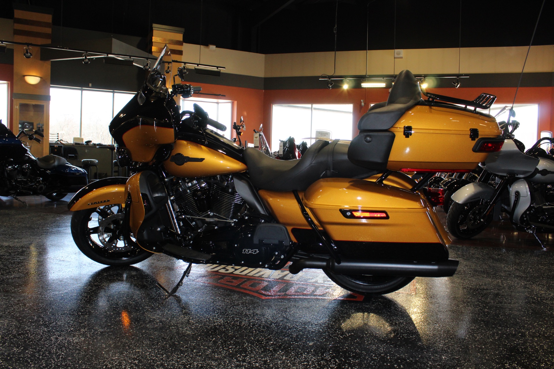 2023 Harley-Davidson Ultra Limited in Mount Vernon, Illinois - Photo 4