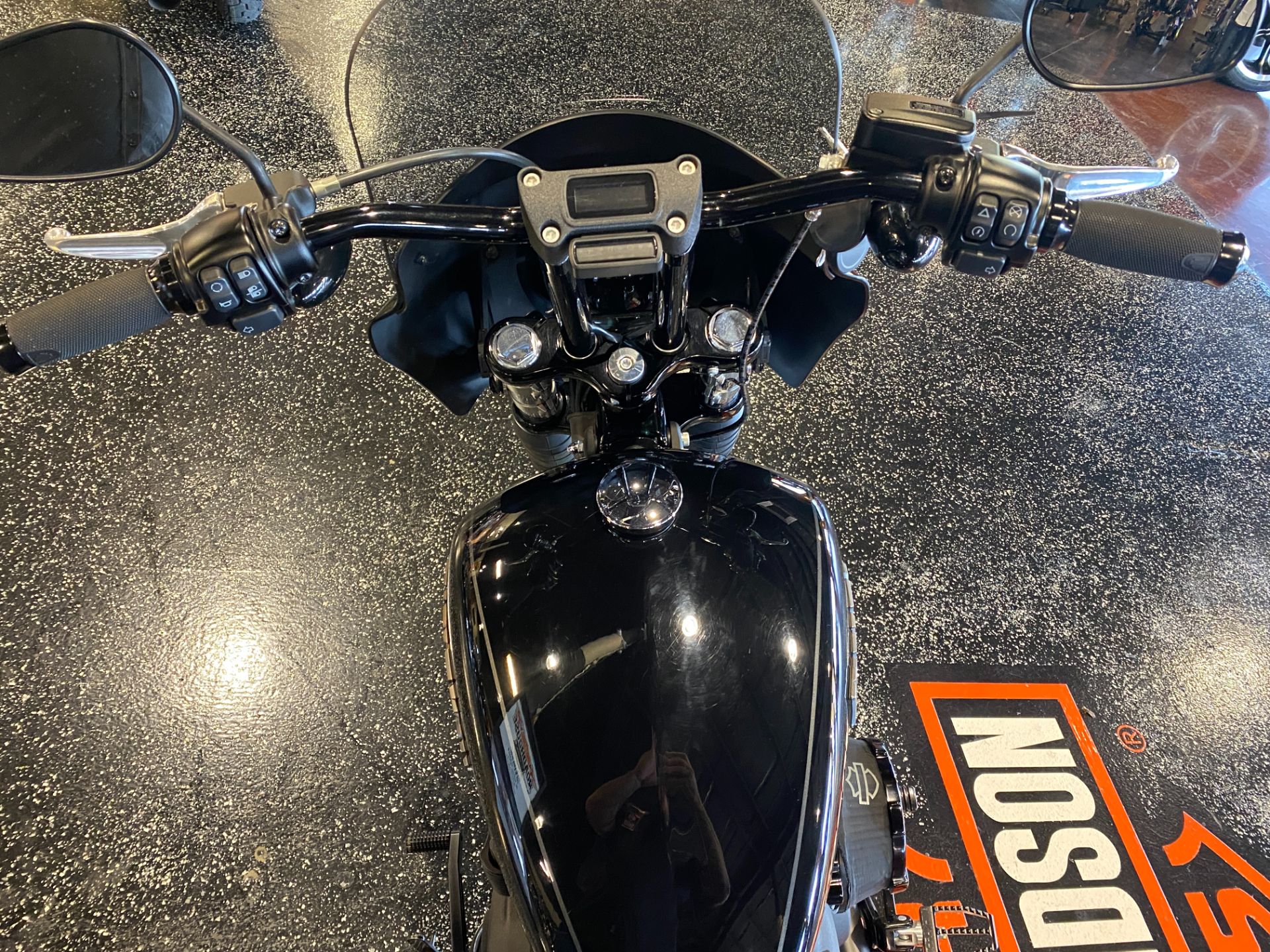 2019 Harley-Davidson Street Bob® in Mount Vernon, Illinois - Photo 4