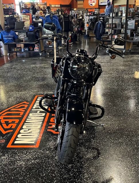 2023 Harley-Davidson Road King Special in Mount Vernon, Illinois - Photo 3