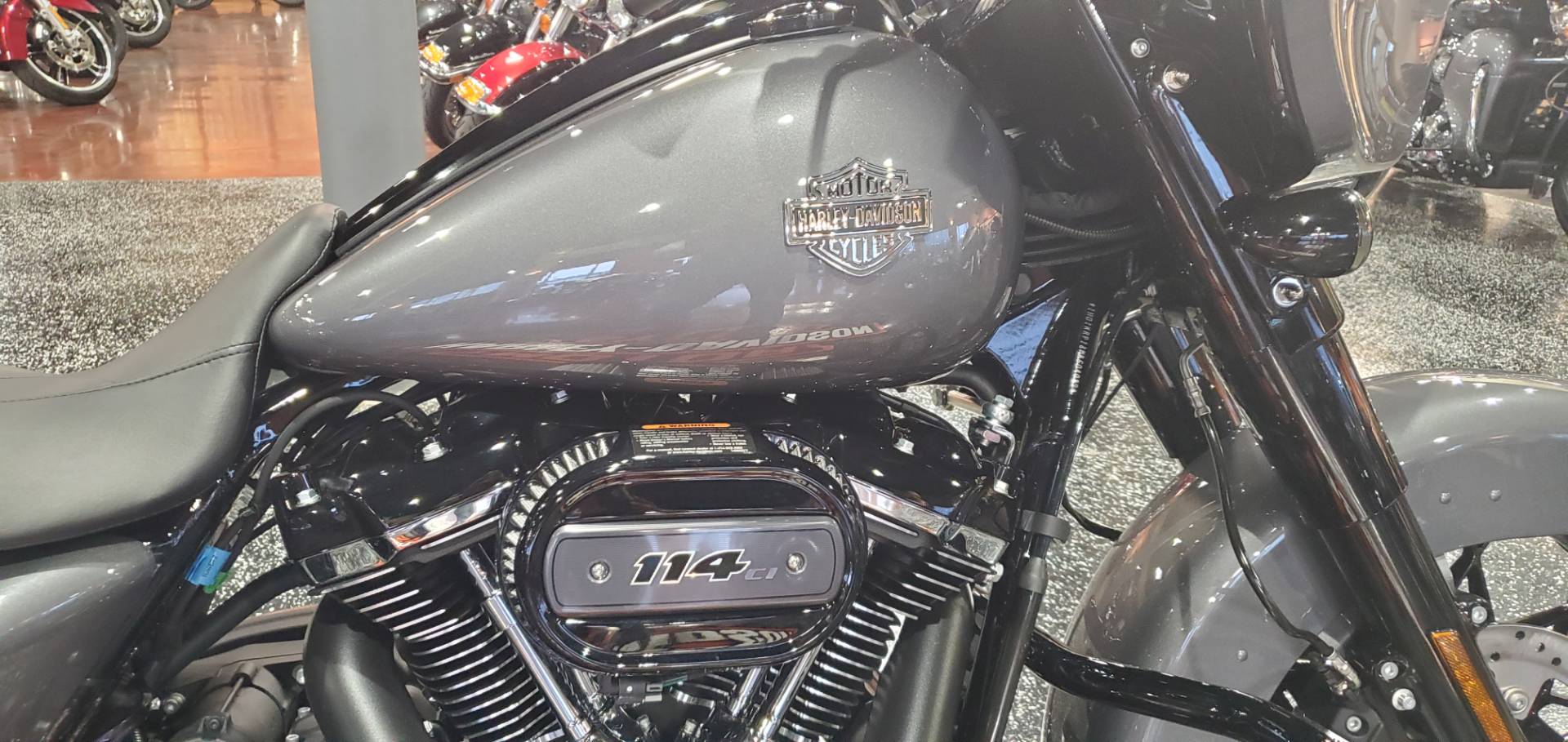 2021 Harley-Davidson STREET GLIDE SPECIAL in Mount Vernon, Illinois - Photo 2
