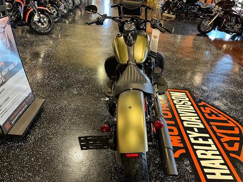 2017 Harley-Davidson SLIM S in Mount Vernon, Illinois - Photo 4