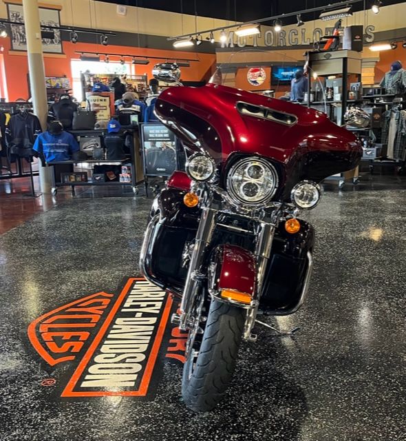 2014 Harley-Davidson Ultra Limited in Mount Vernon, Illinois - Photo 3