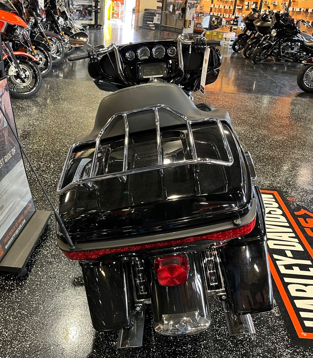 2018 Harley-Davidson ULTRA LIMITED in Mount Vernon, Illinois - Photo 4
