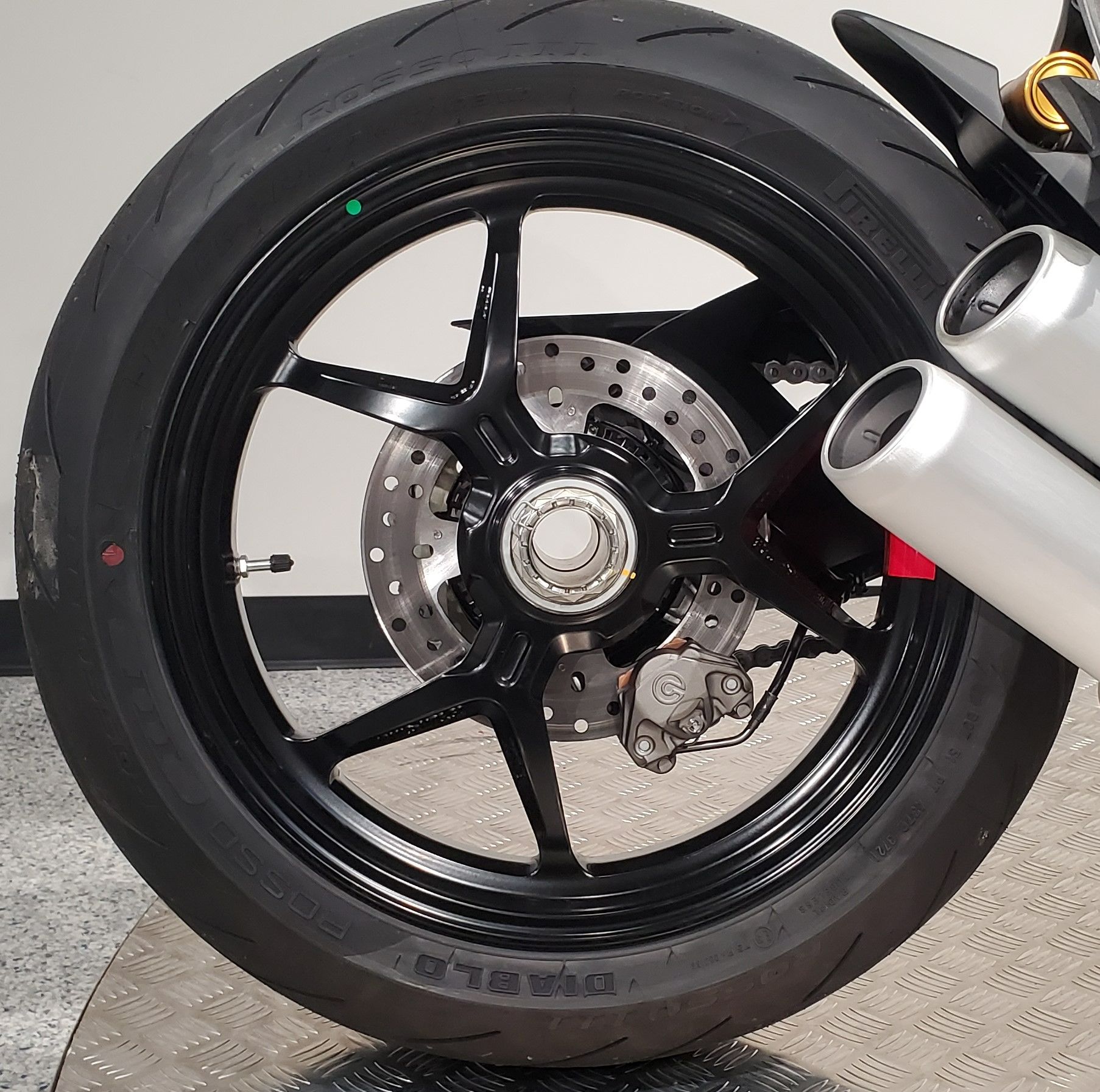 2023 Ducati SuperSport 950 S in Albany, New York - Photo 15