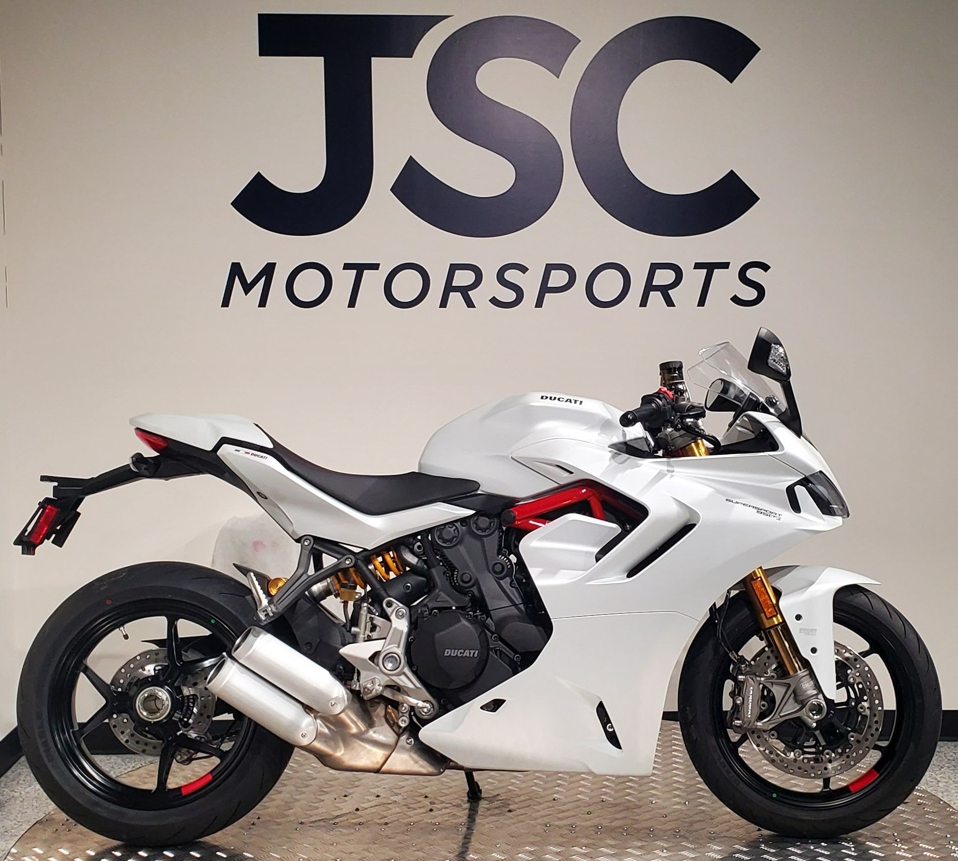 2023 Ducati SuperSport 950 S in Albany, New York - Photo 1