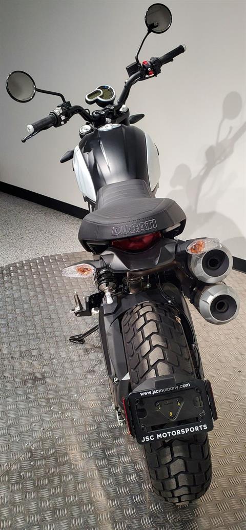 2022 Ducati Scrambler 1100 Dark PRO in Albany, New York - Photo 4