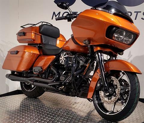 2015 Harley-Davidson Road Glide® Special in Albany, New York - Photo 2