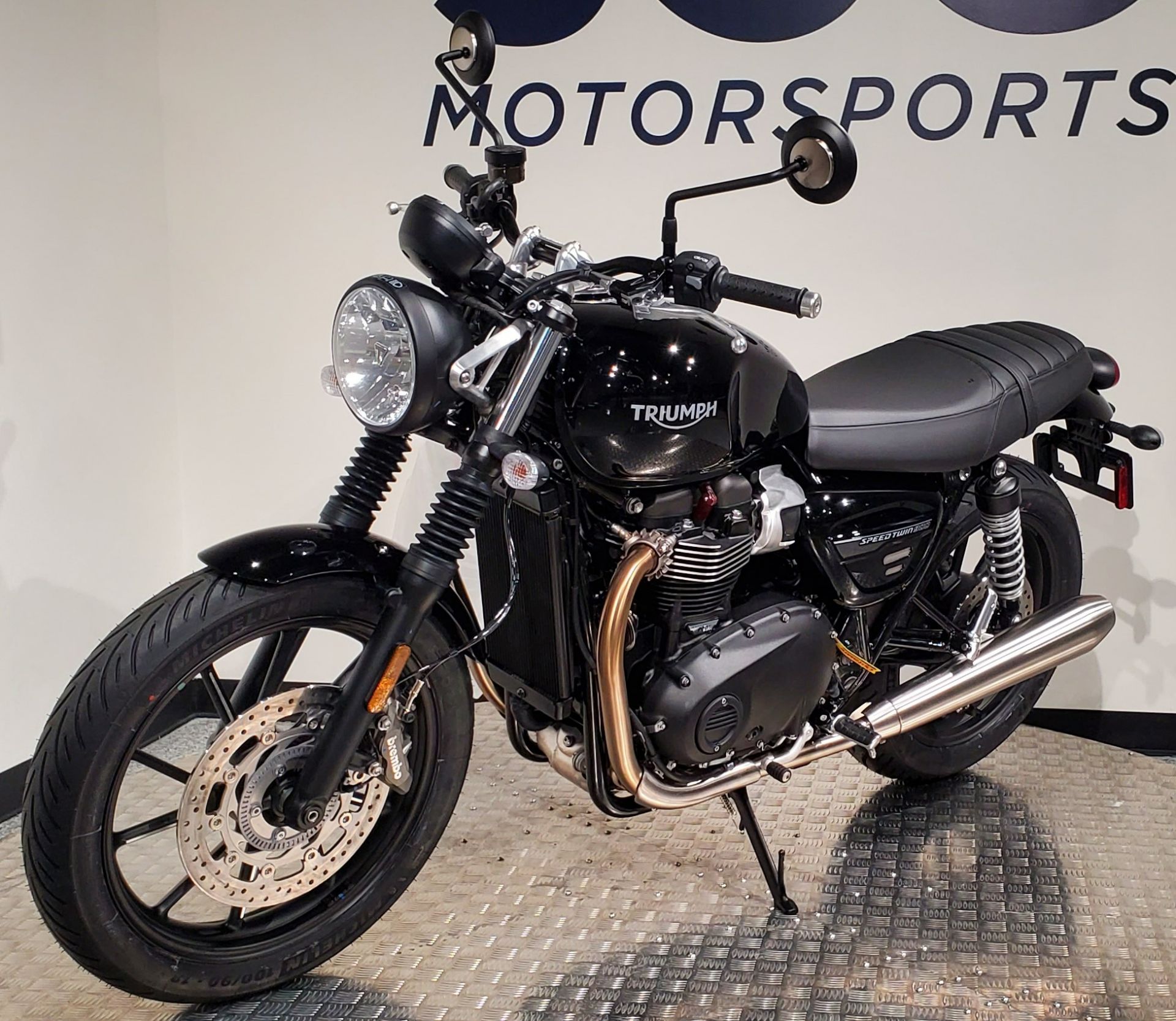 2023 Triumph Speed Twin 900 in Albany, New York - Photo 4