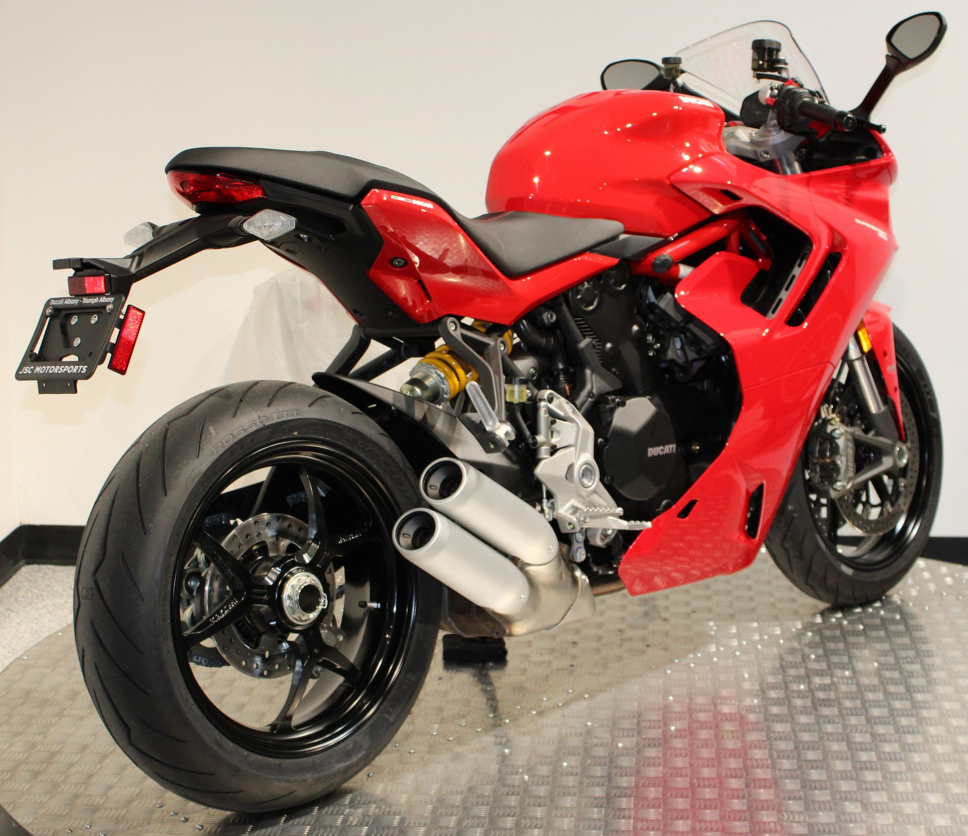 2024 Ducati SuperSport 950 in Albany, New York - Photo 8