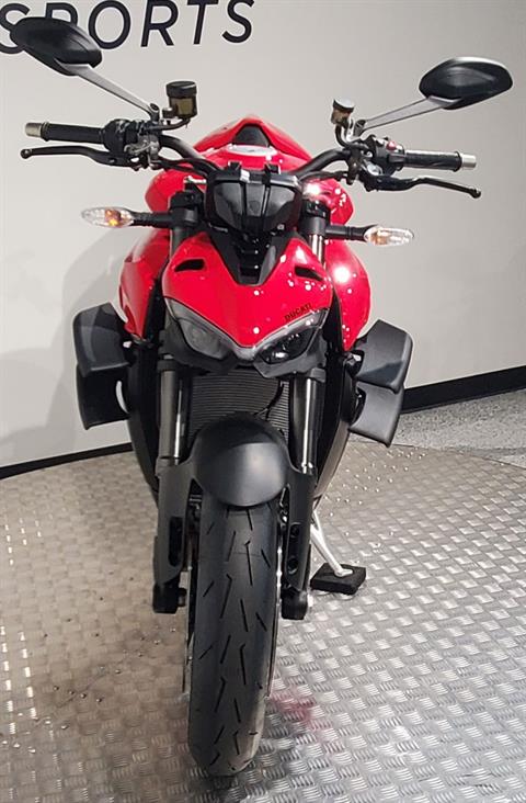 2023 Ducati Streetfighter V4 in Albany, New York - Photo 3