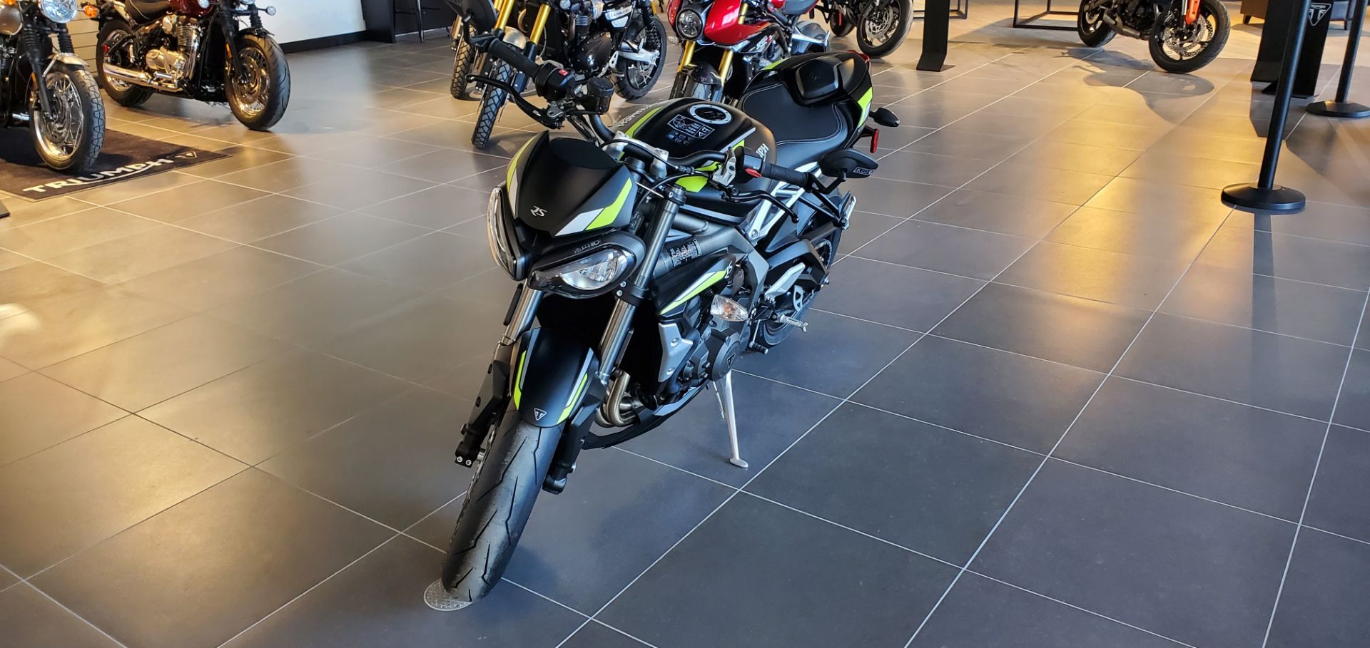 2022 Triumph Street Triple RS in Albany, New York - Photo 3