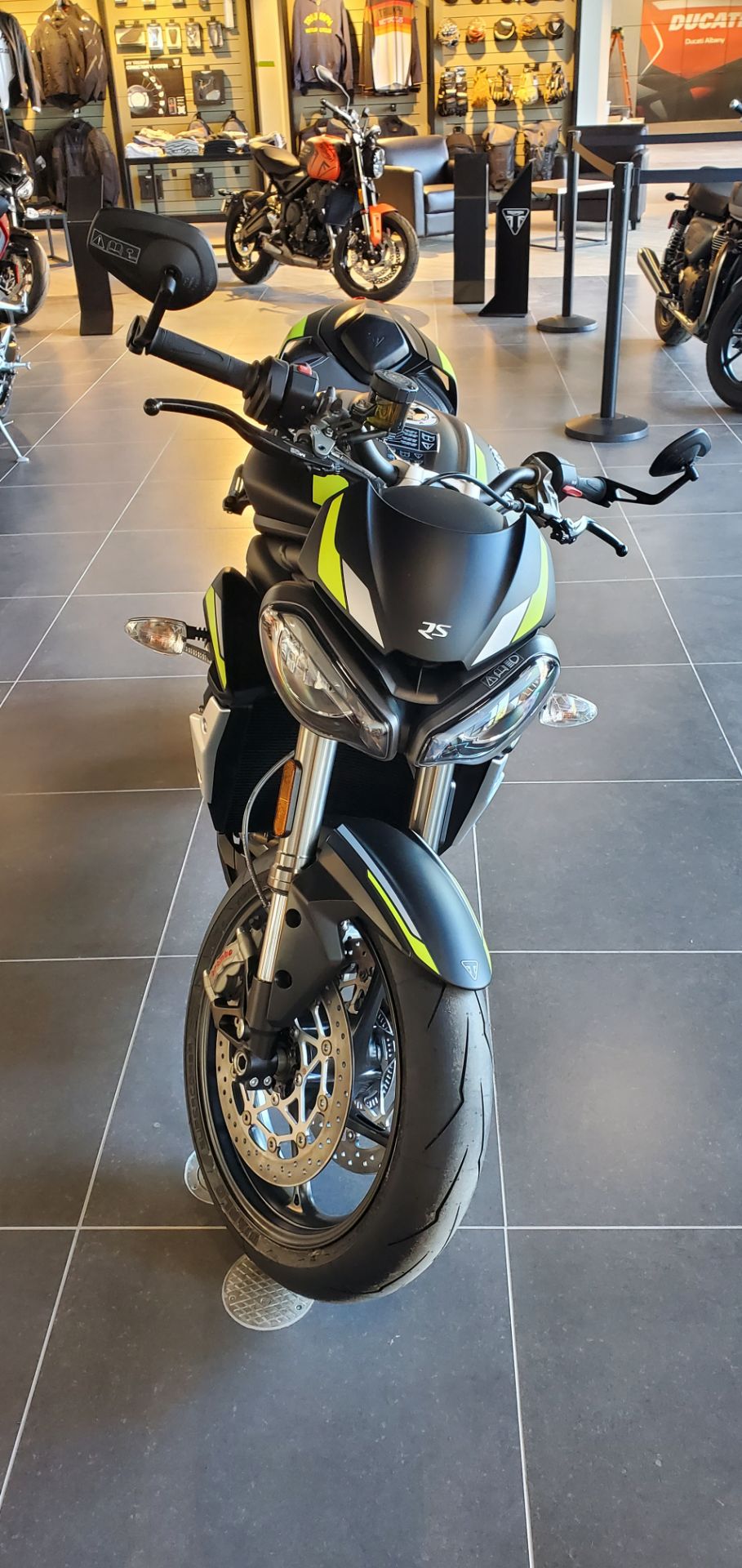 2022 Triumph Street Triple RS in Albany, New York - Photo 4
