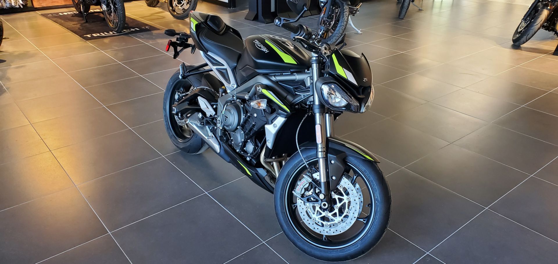 2022 Triumph Street Triple RS in Albany, New York - Photo 6