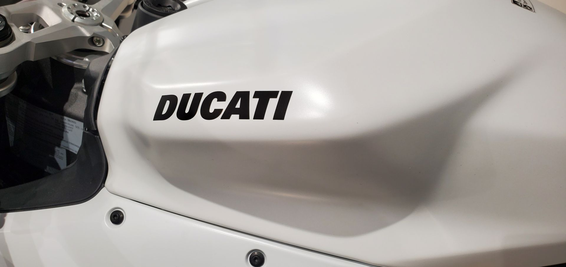 2023 Ducati Panigale V2 in Albany, New York - Photo 17