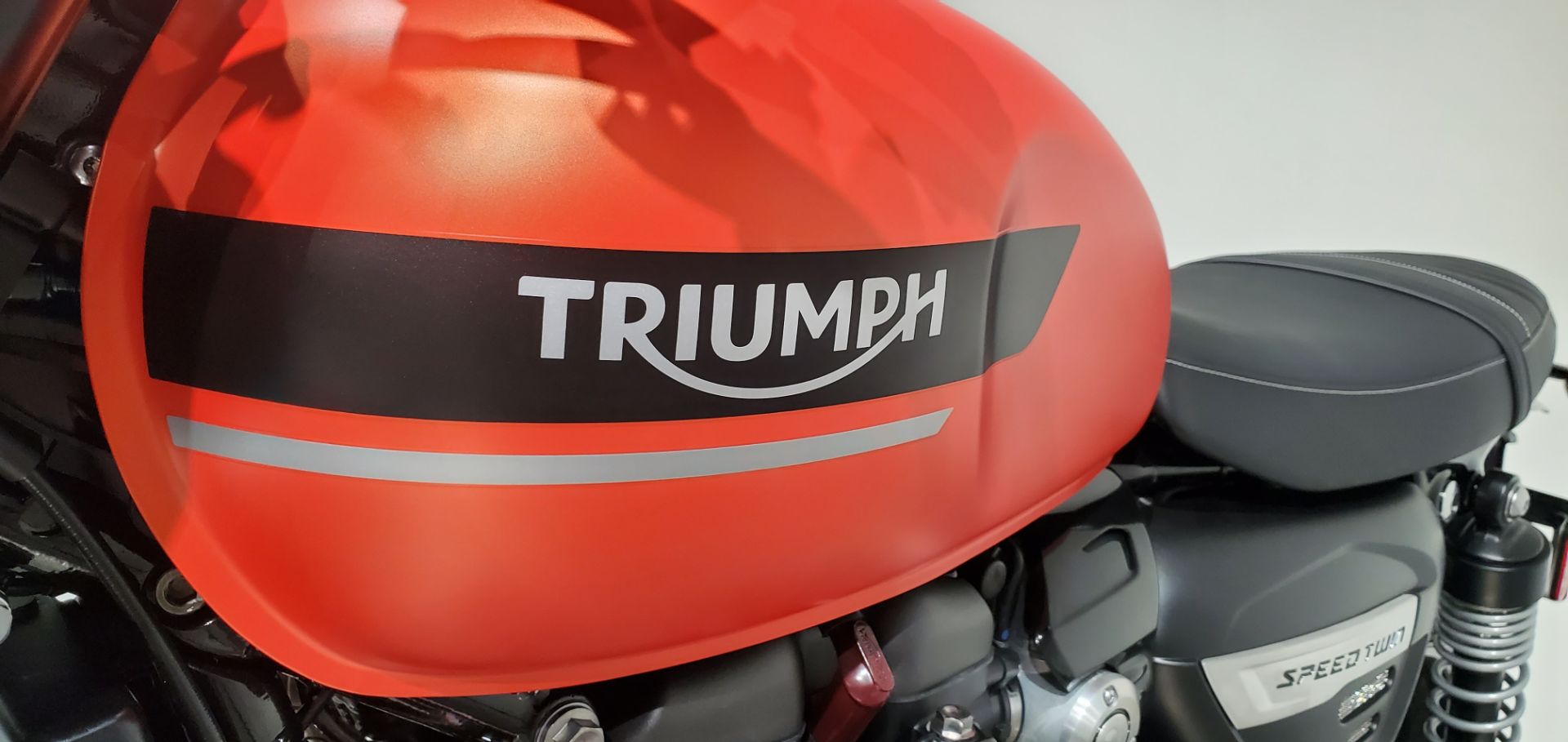 2023 Triumph Speed Twin 1200 in Albany, New York - Photo 7