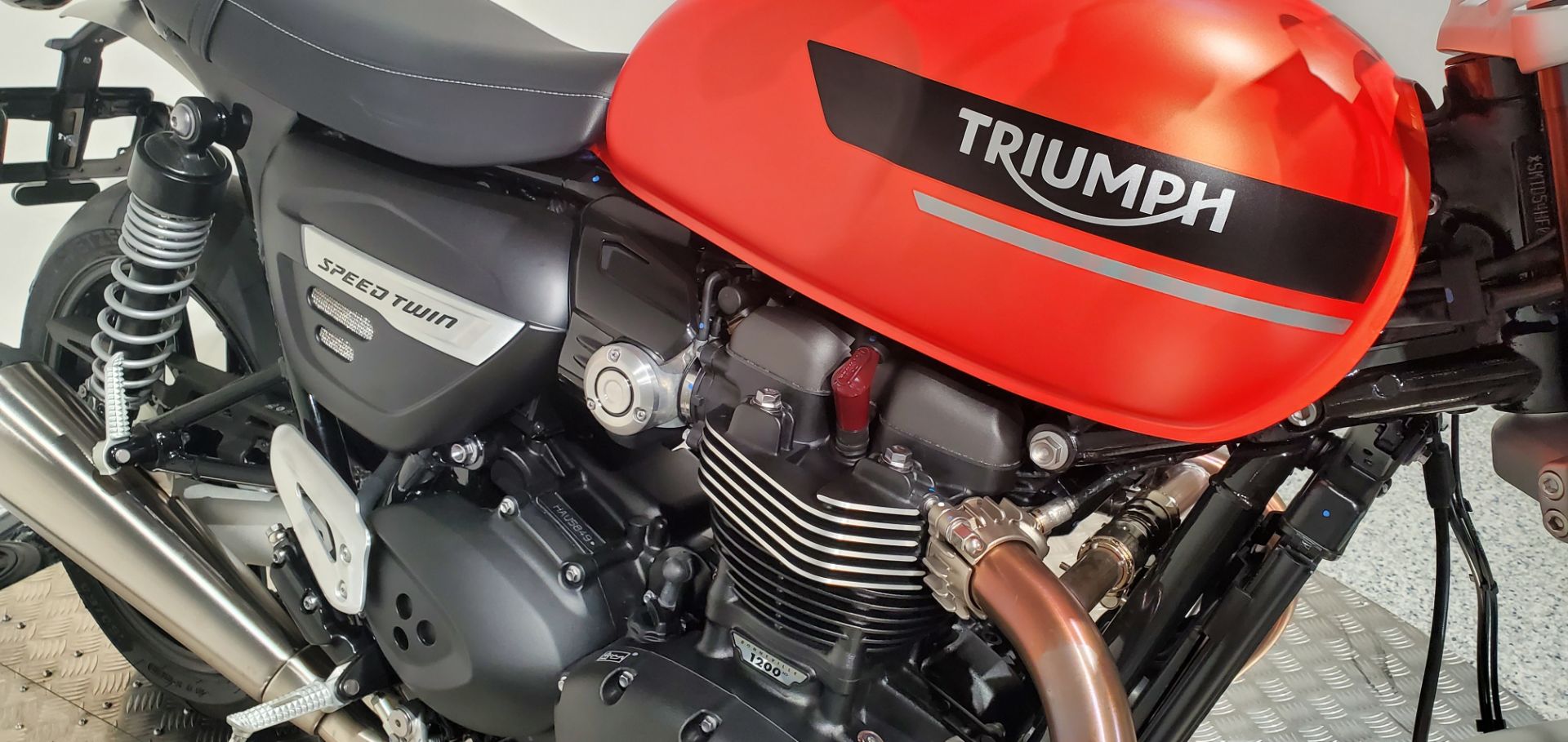2023 Triumph Speed Twin 1200 in Albany, New York - Photo 8