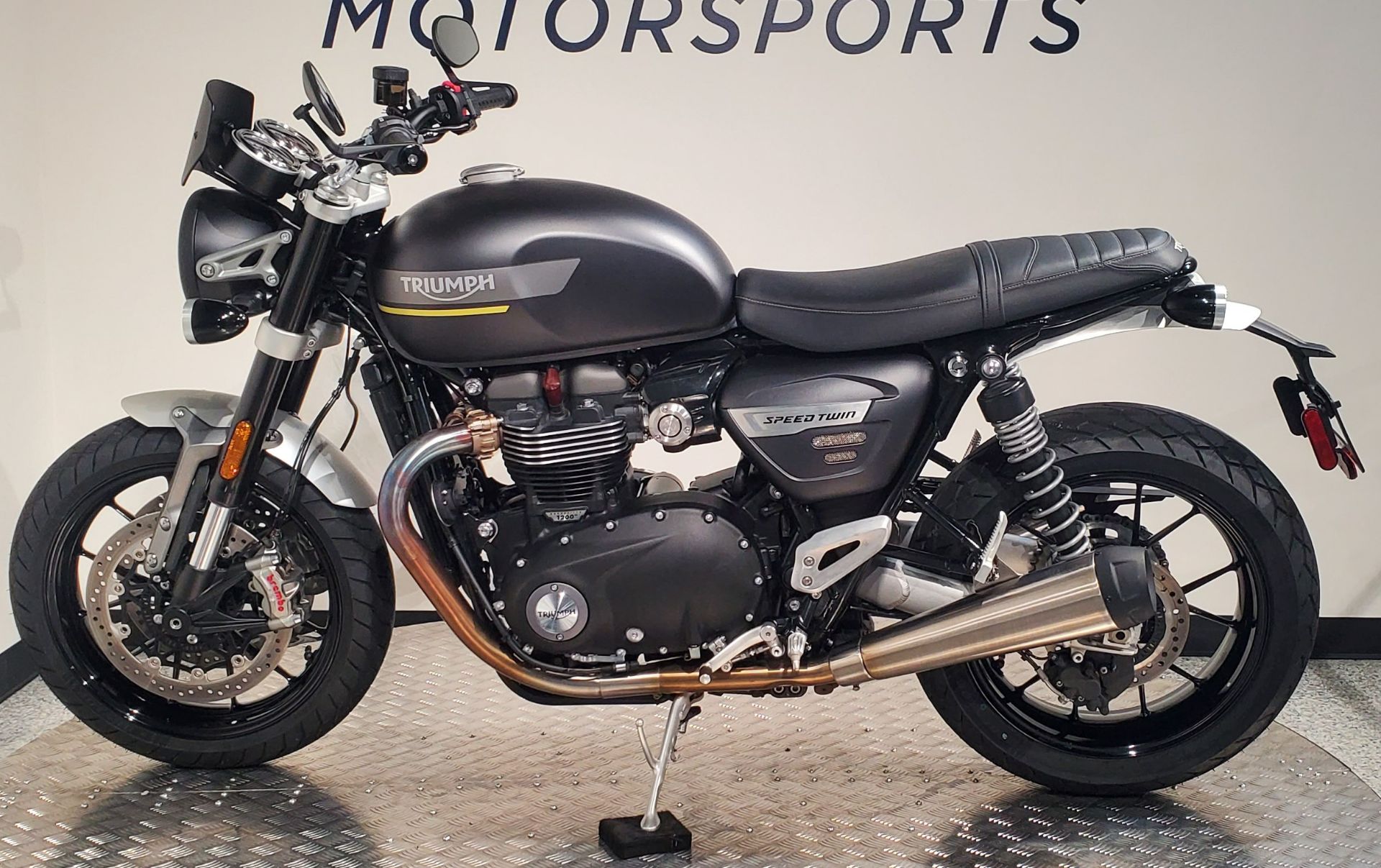 2022 Triumph Speed Twin in Albany, New York - Photo 5