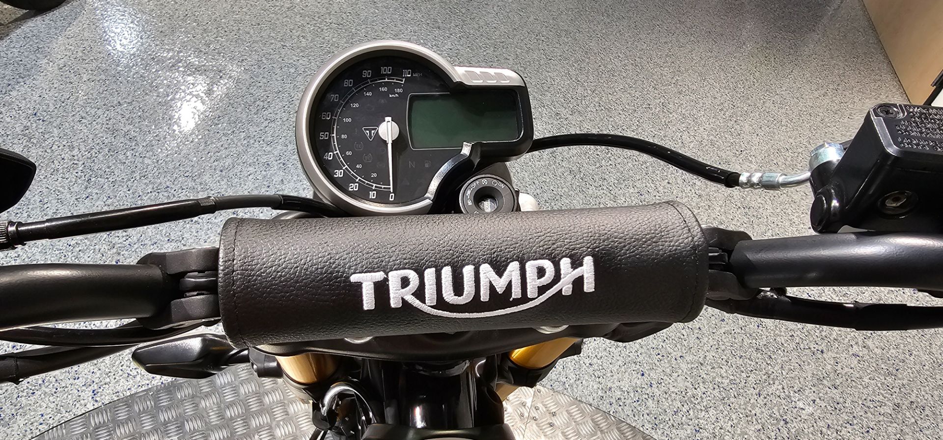 2024 Triumph Scrambler 400 X in Albany, New York - Photo 11