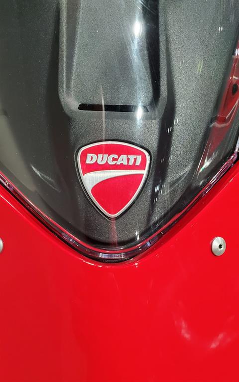 2023 Ducati Panigale V4 S in Albany, New York - Photo 9