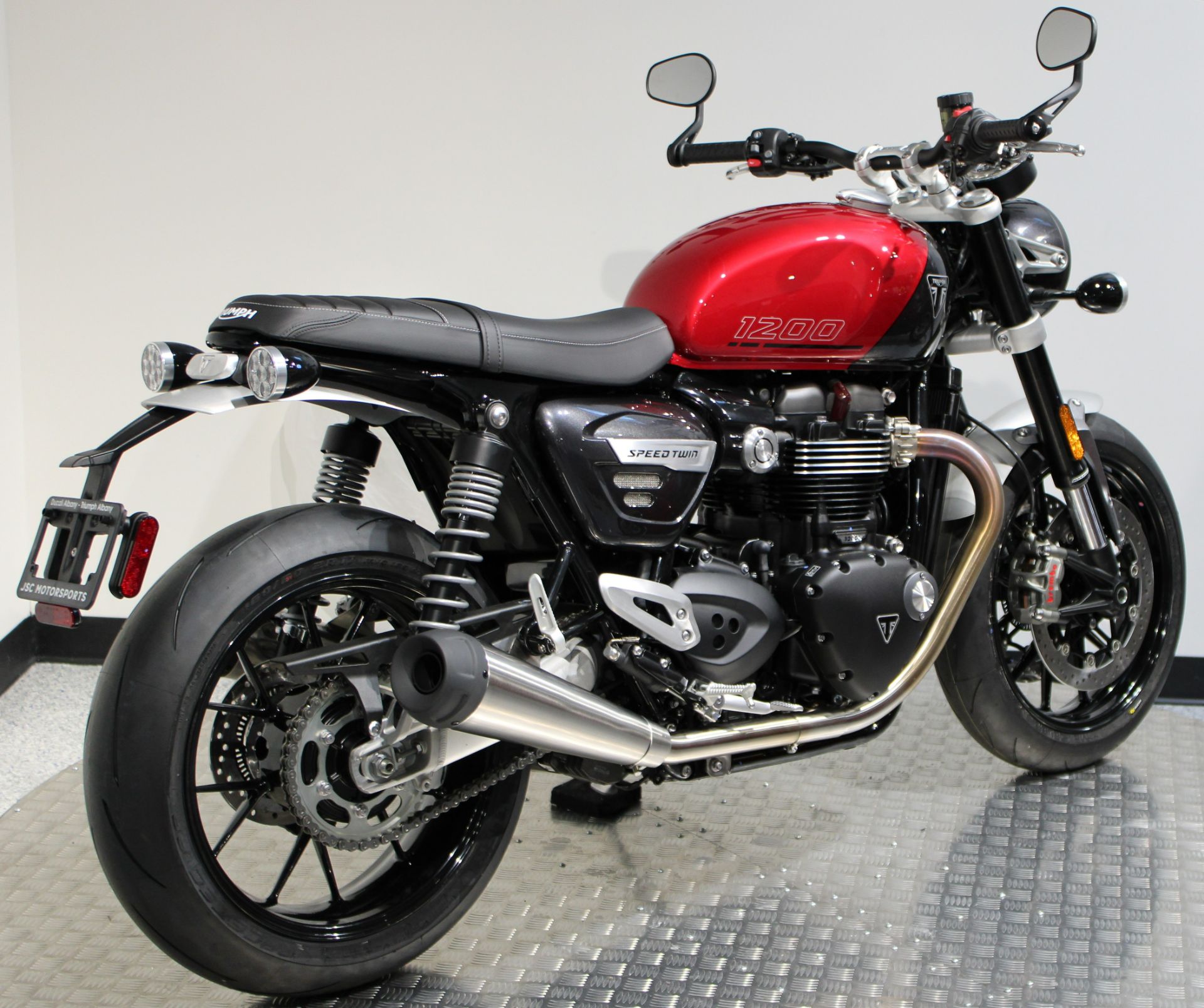 2024 Triumph Speed Twin 1200 in Albany, New York - Photo 8