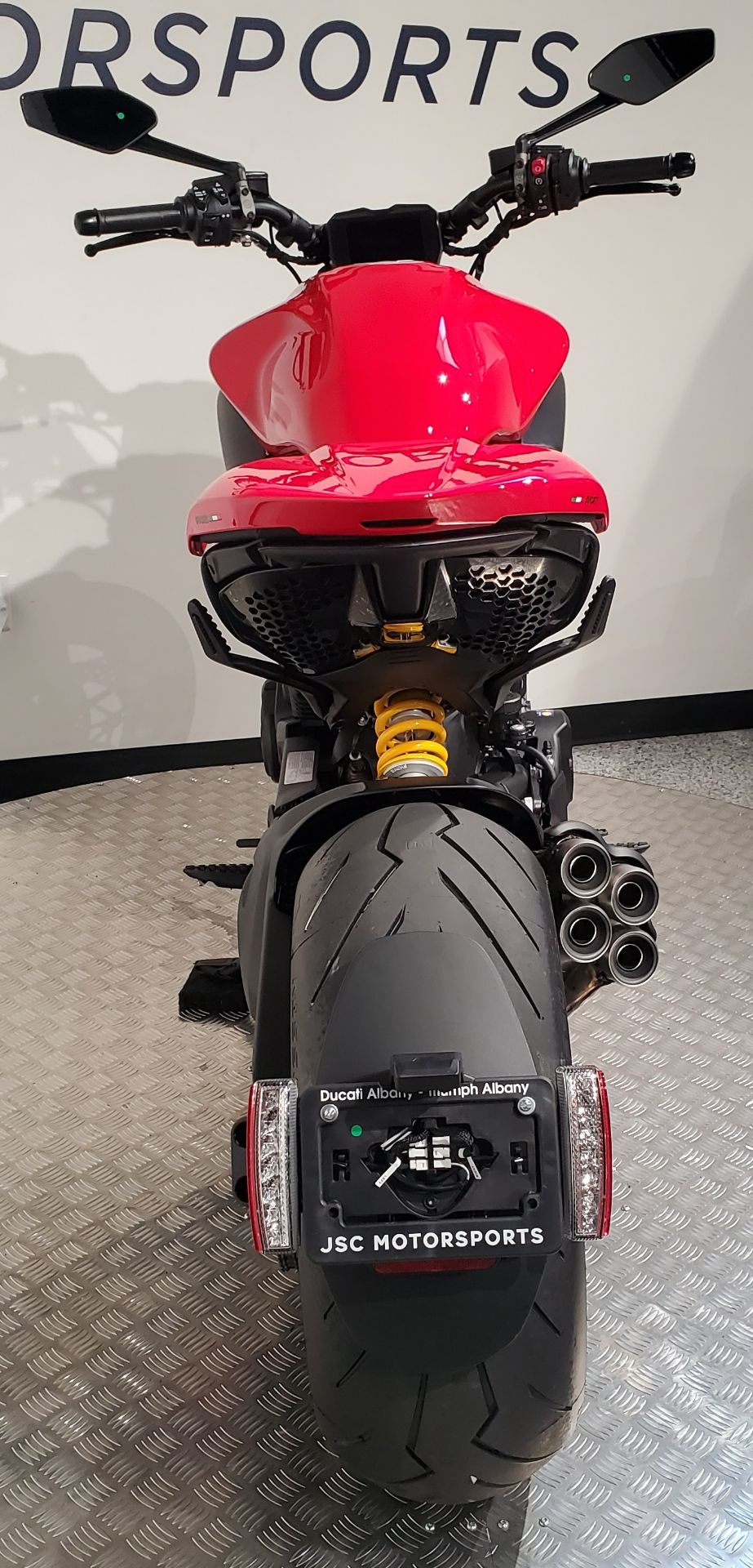 2023 Ducati Diavel V4 in Albany, New York - Photo 7