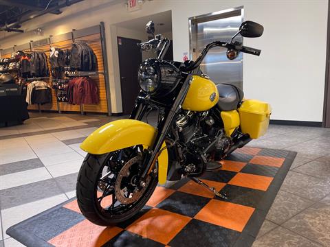 2023 Harley-Davidson Road King® Special in Baldwin Park, California - Photo 9