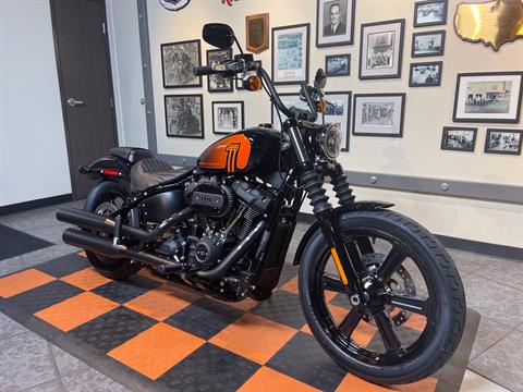2023 Harley-Davidson Street Bob® 114 in Baldwin Park, California - Photo 2