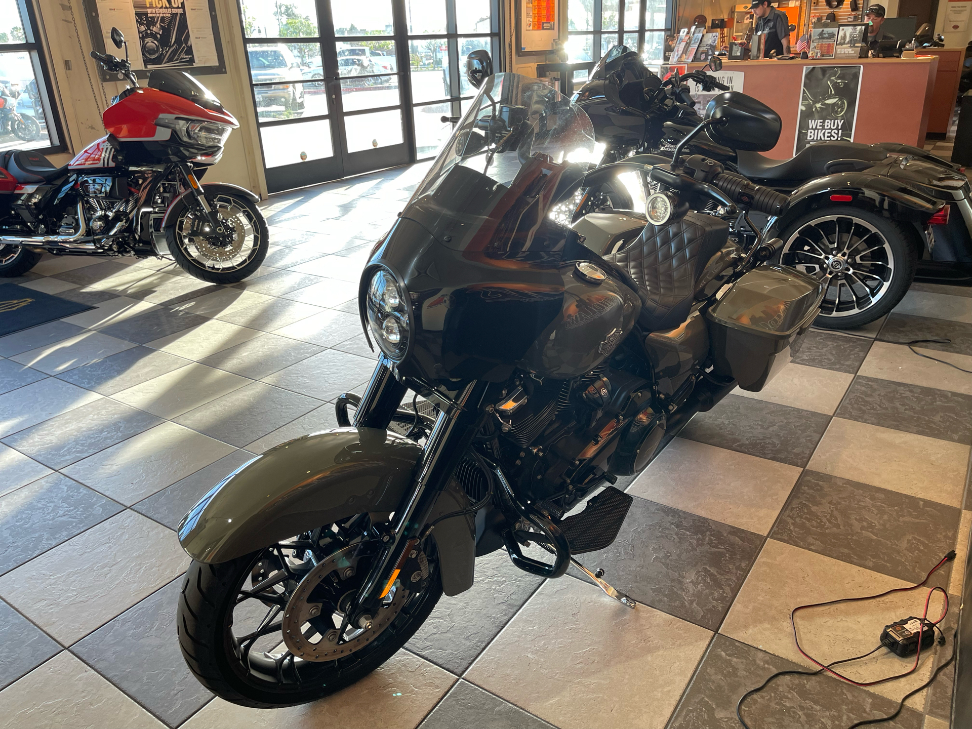 2021 Harley-Davidson Road King® Special in Baldwin Park, California - Photo 6