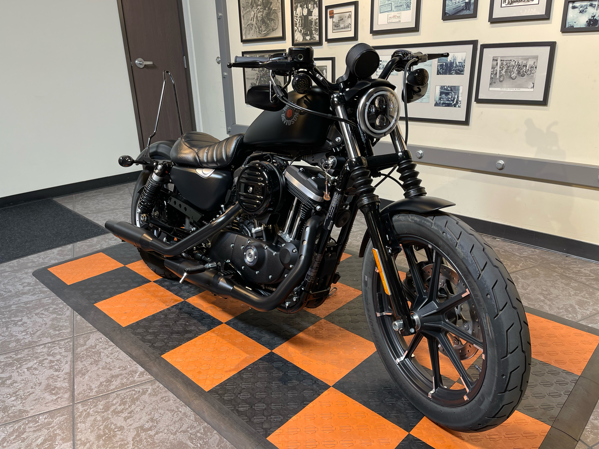 2020 Harley-Davidson Iron 883™ in Baldwin Park, California - Photo 8