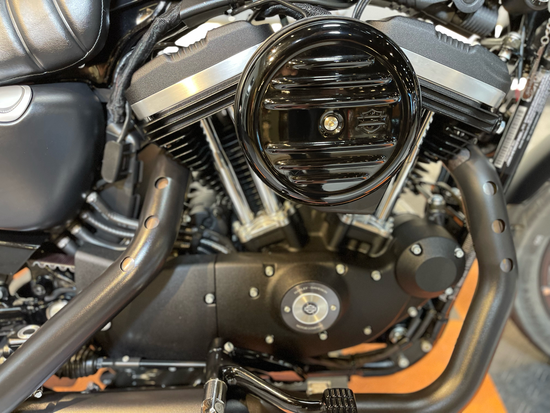 2020 Harley-Davidson Iron 883™ in Baldwin Park, California - Photo 10