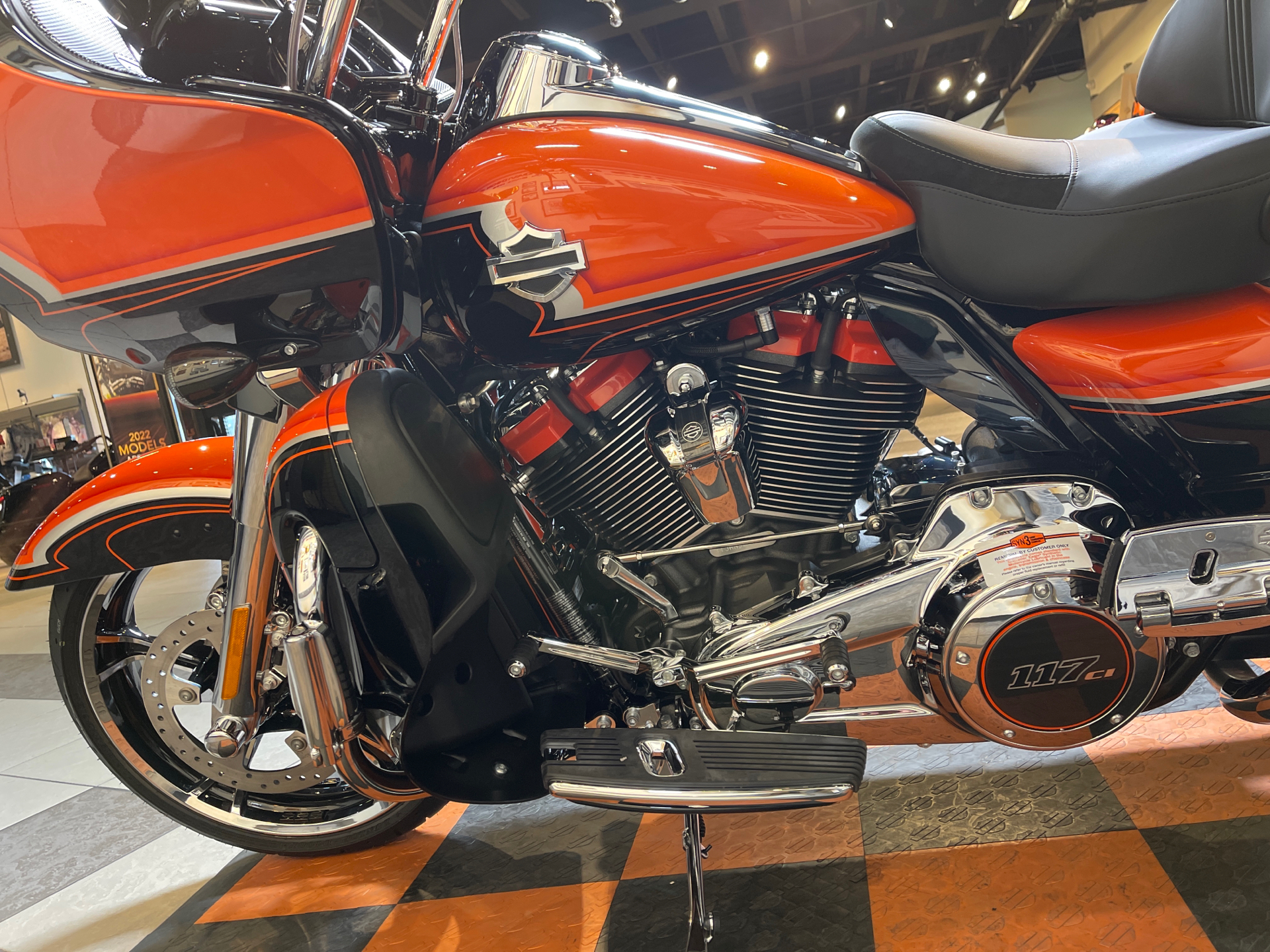 2022 Harley-Davidson CVO™ Road Glide® Limited in Baldwin Park, California - Photo 9