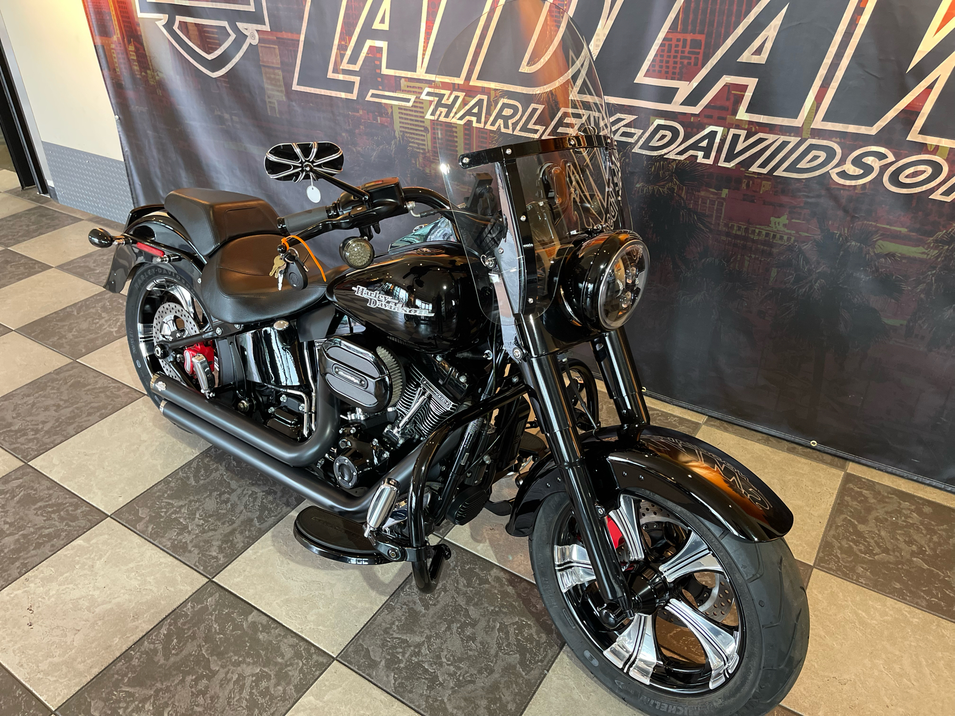 2017 Harley-Davidson Fat Boy® S in Baldwin Park, California - Photo 8