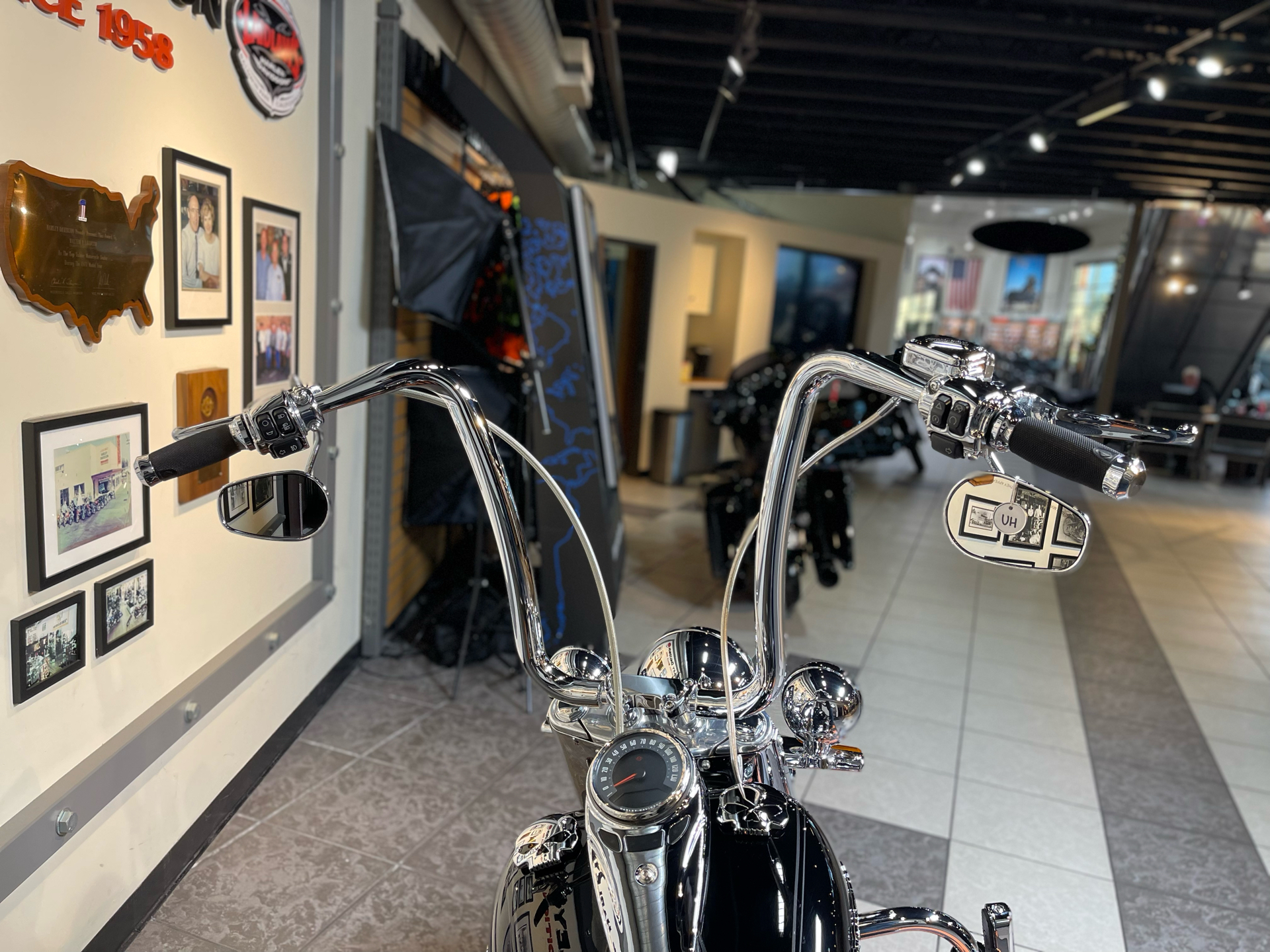 2018 Harley-Davidson Softail® Deluxe 107 in Baldwin Park, California - Photo 14
