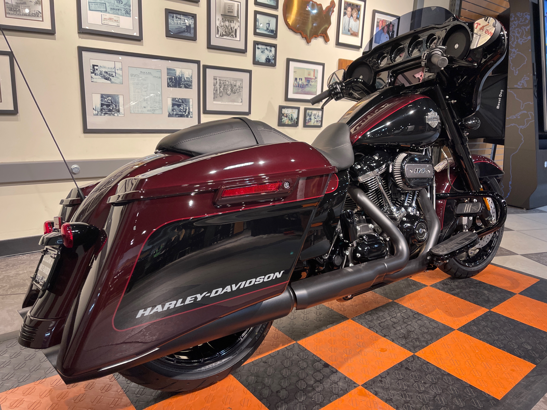2022 Harley-Davidson Street Glide® Special in Baldwin Park, California - Photo 12