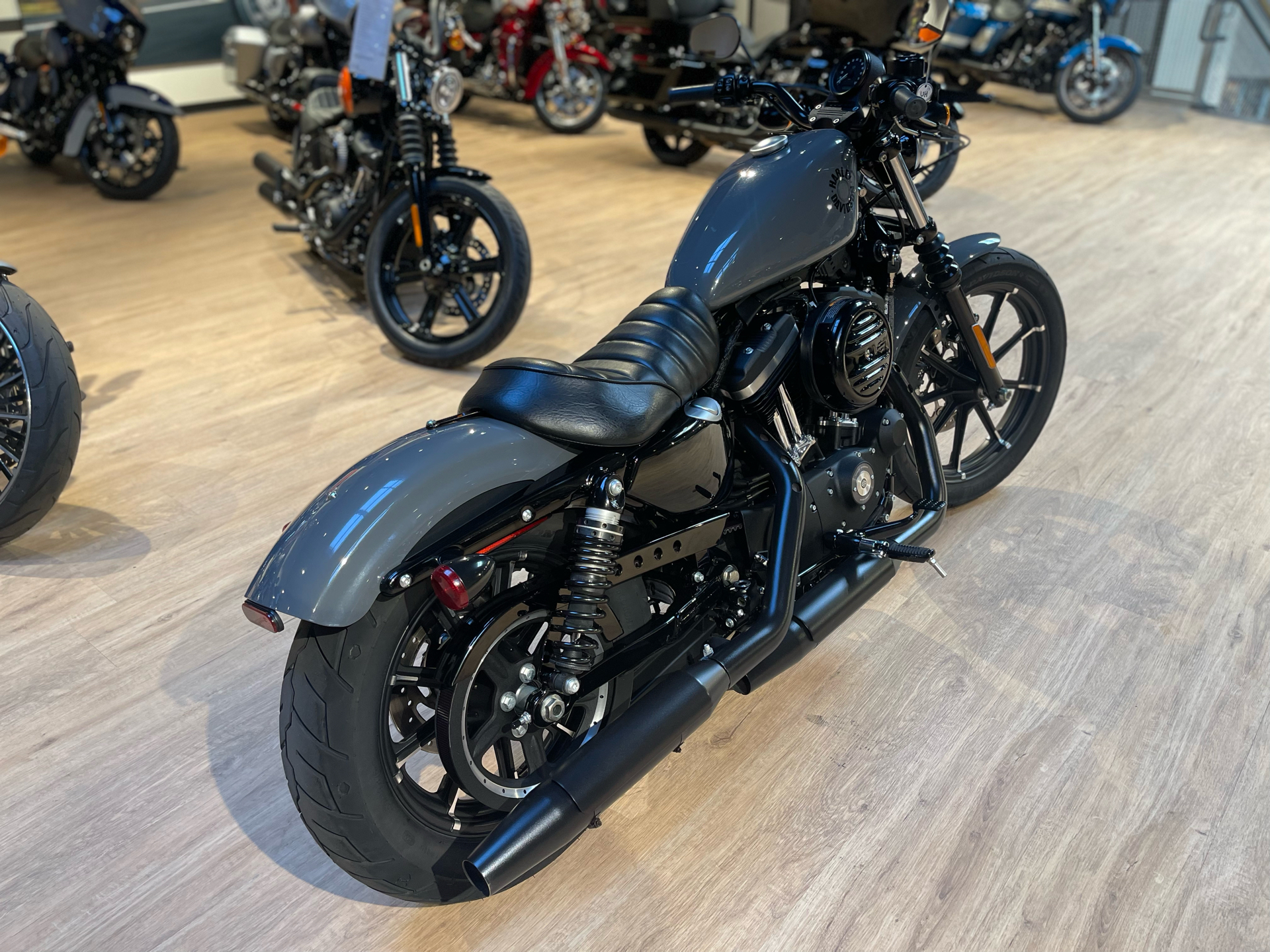 2022 Harley-Davidson Iron 883™ in Baldwin Park, California - Photo 2