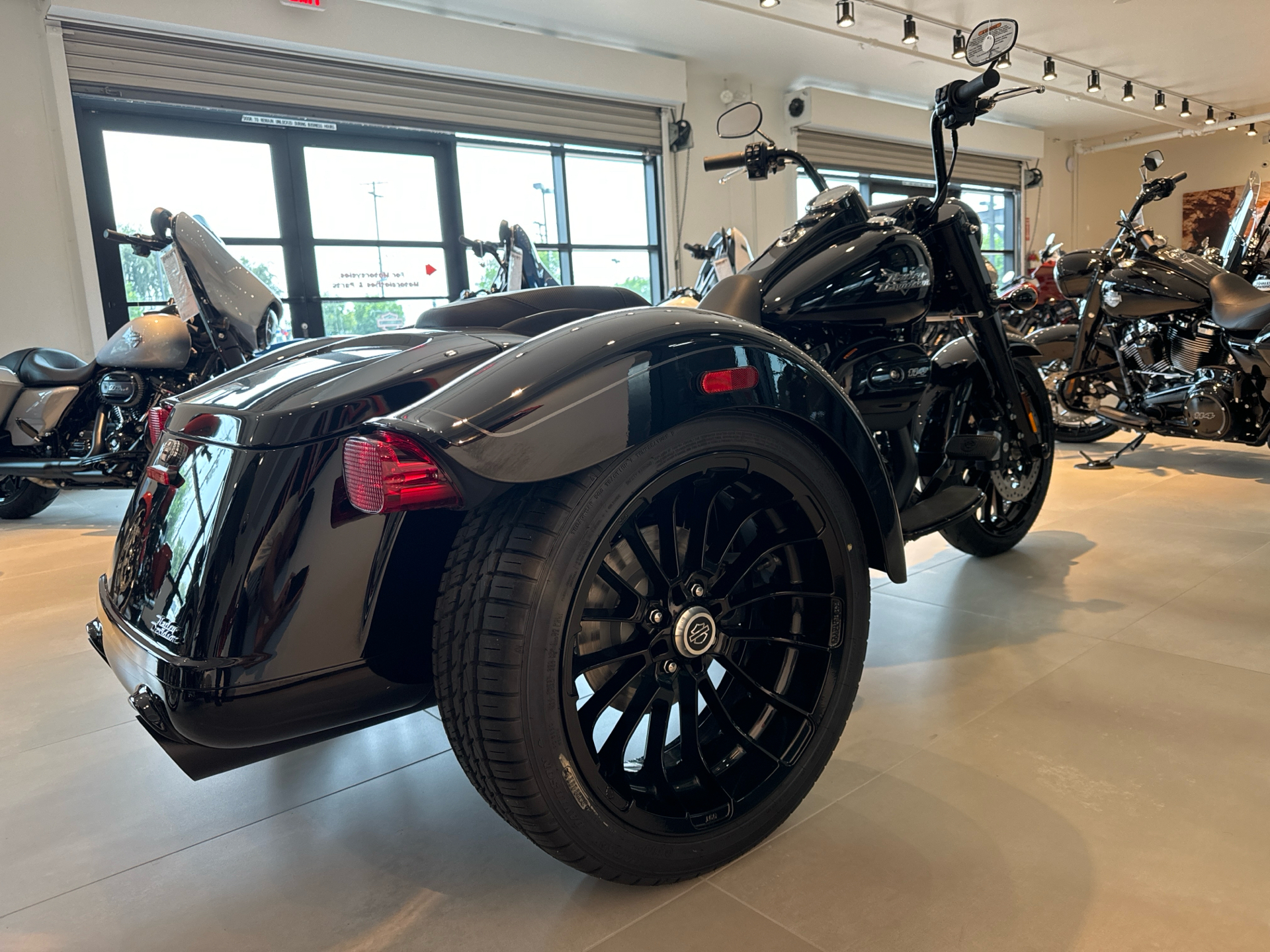 2024 Harley-Davidson Freewheeler® in Baldwin Park, California - Photo 3